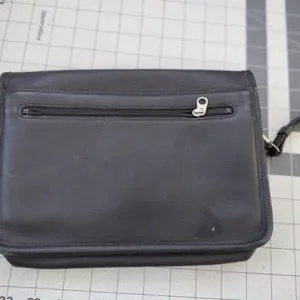 Coach Bags Vintage Coach 8s Turnlock Clutch 9832 In Black